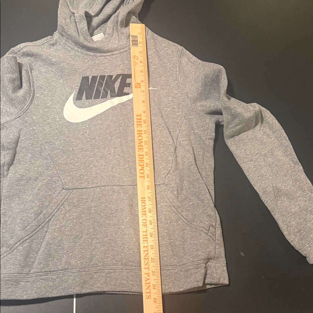 Nike Men's Light Gray Hoodie - Picture 5 of 7